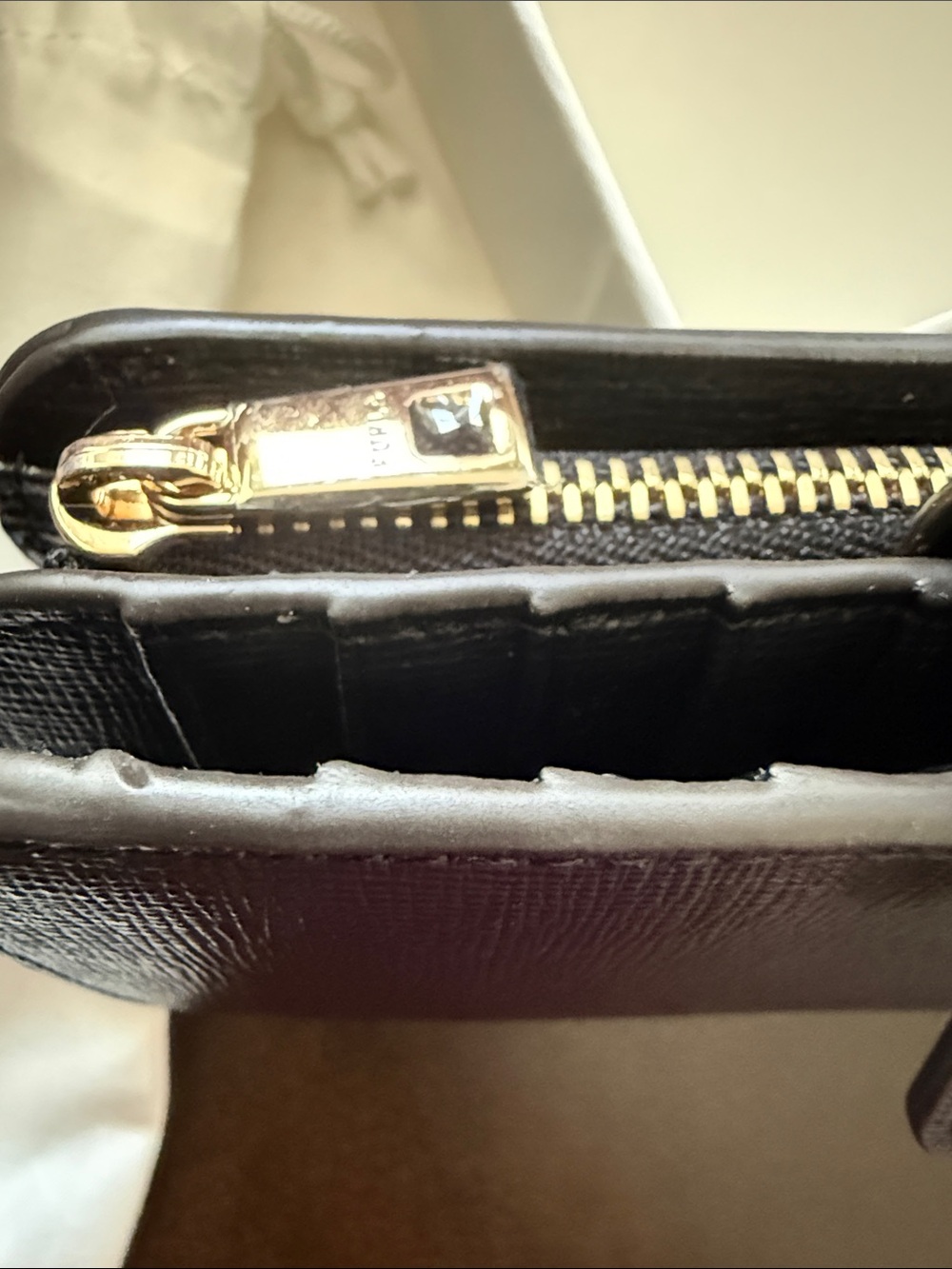 Furla Babylon Saffiano Leather Compact Wallet Full Inclusion NWT - Picture 7 of 13